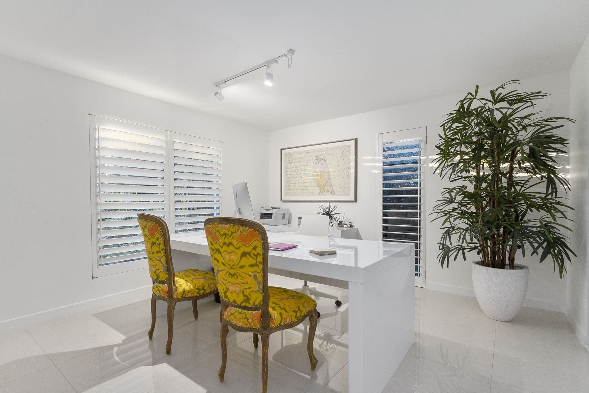 97 Sundance Way, Runaway Bay - Image 1