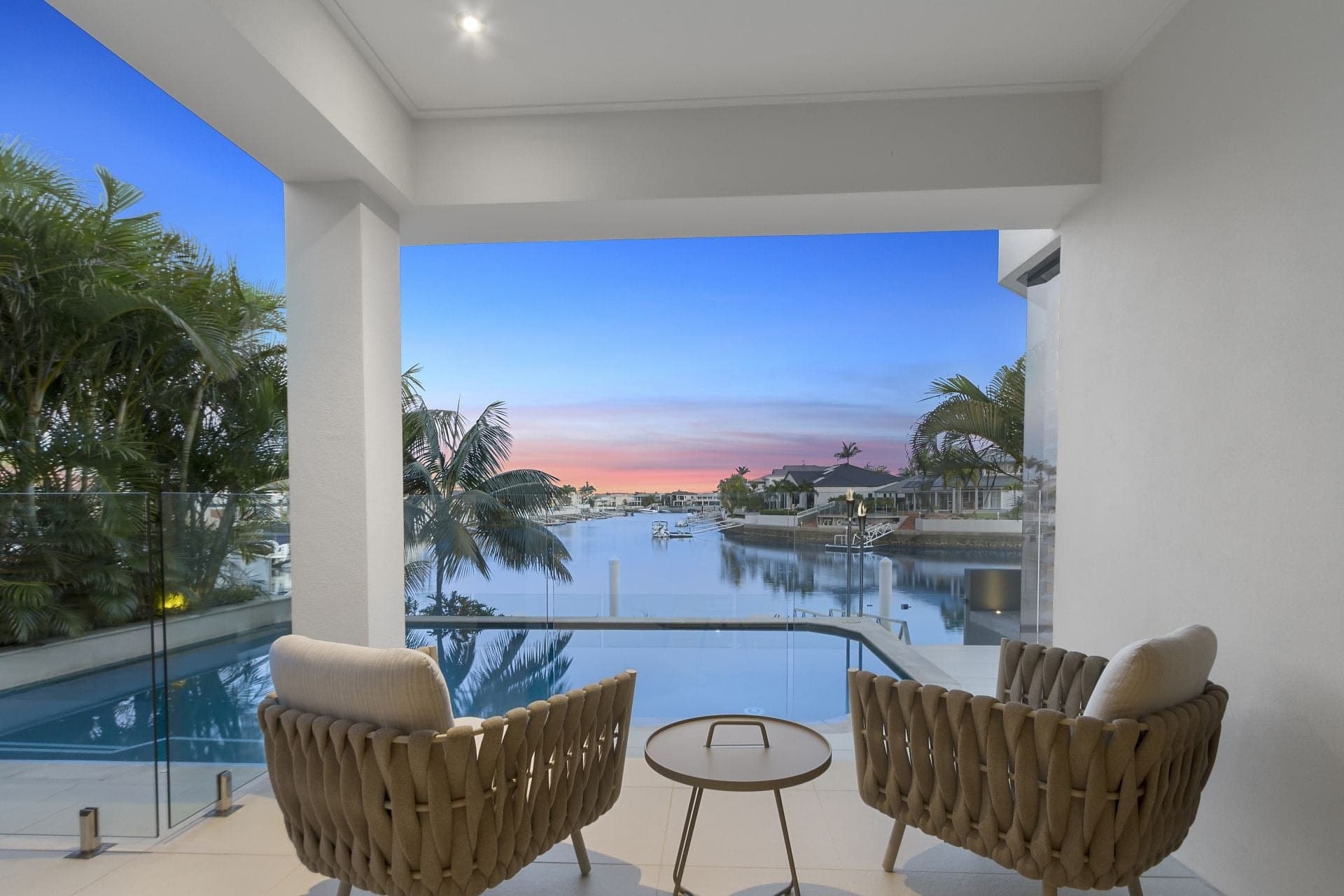97 Sundance Way, Runaway Bay - Thumbnail 3