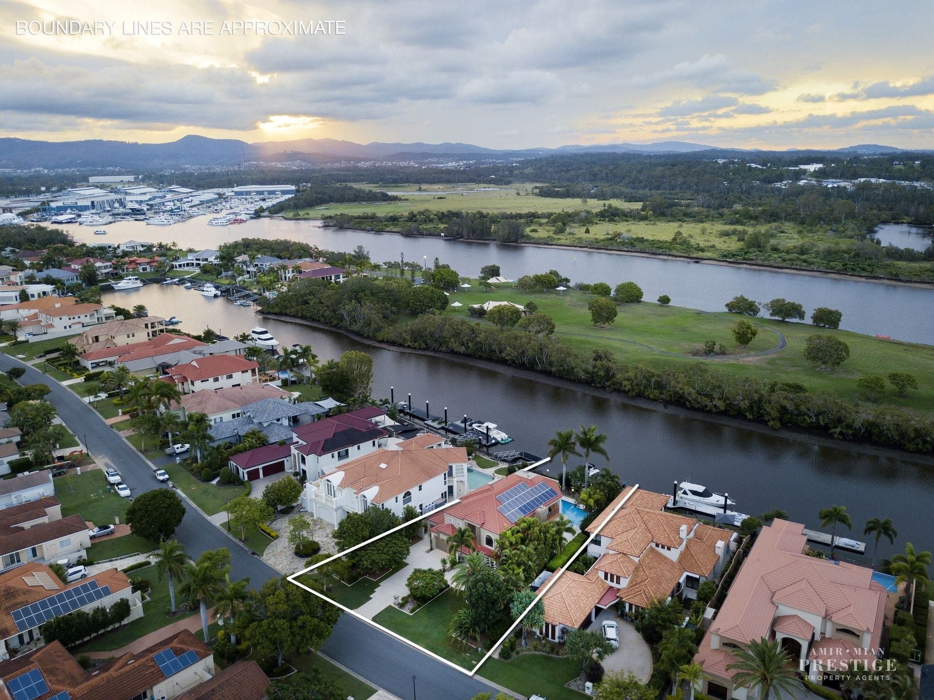 1120 Beechwood Drive, Hope Island - Thumbnail 6
