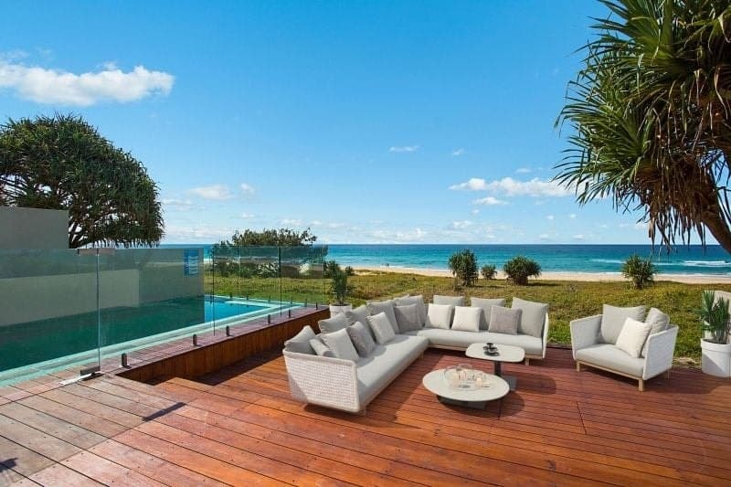 223 Hedges Avenue, Mermaid Beach - Thumbnail 2