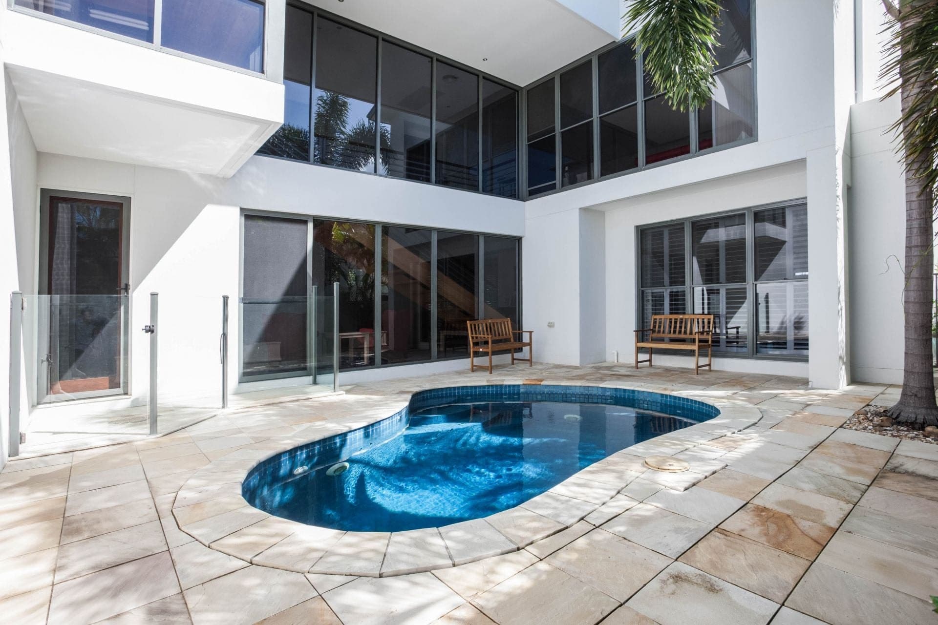 4711 The Parkway, Hope Island - Thumbnail 8