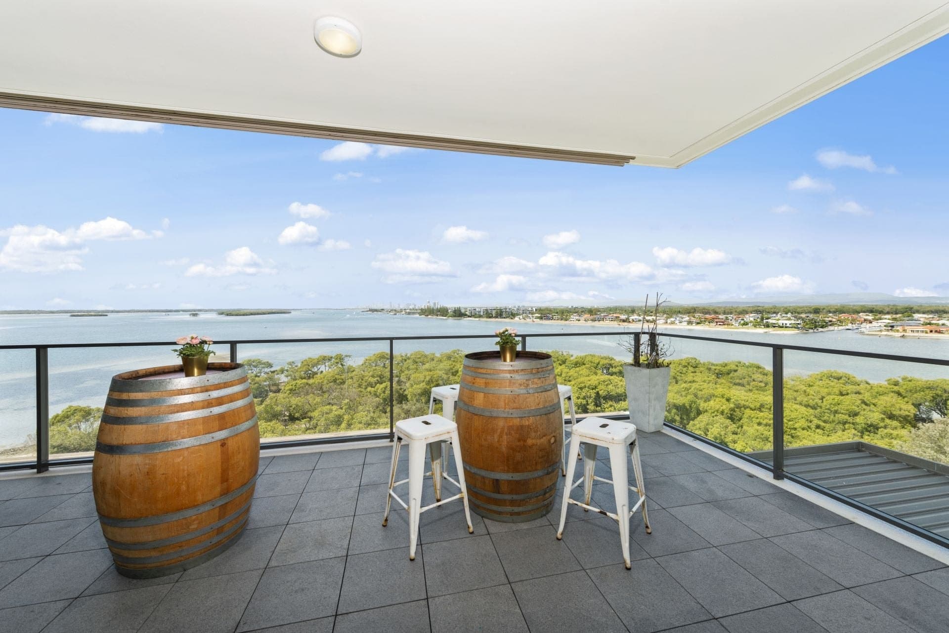 29802/2 Ephraim Island, Paradise Point - Thumbnail 5
