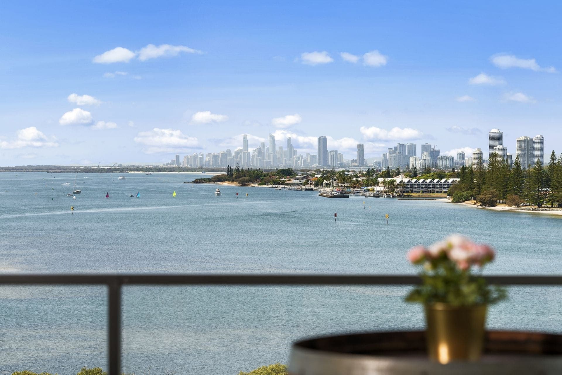 29802/2 Ephraim Island, Paradise Point - Thumbnail 6