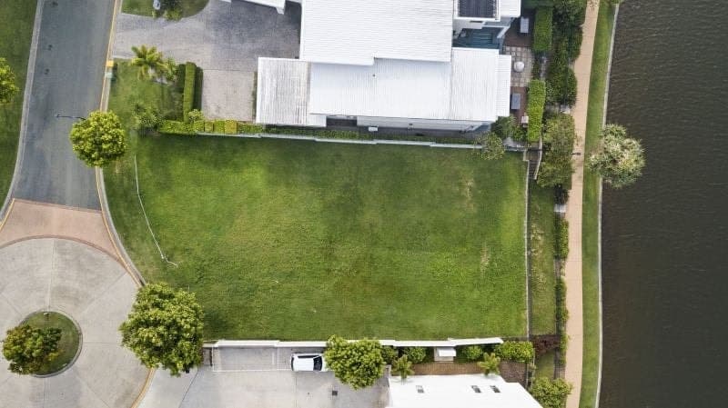 5073 Emerald Island Drive, Carrara - Thumbnail 4