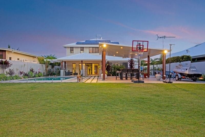 81 The Peninsula, Helensvale - Thumbnail 4