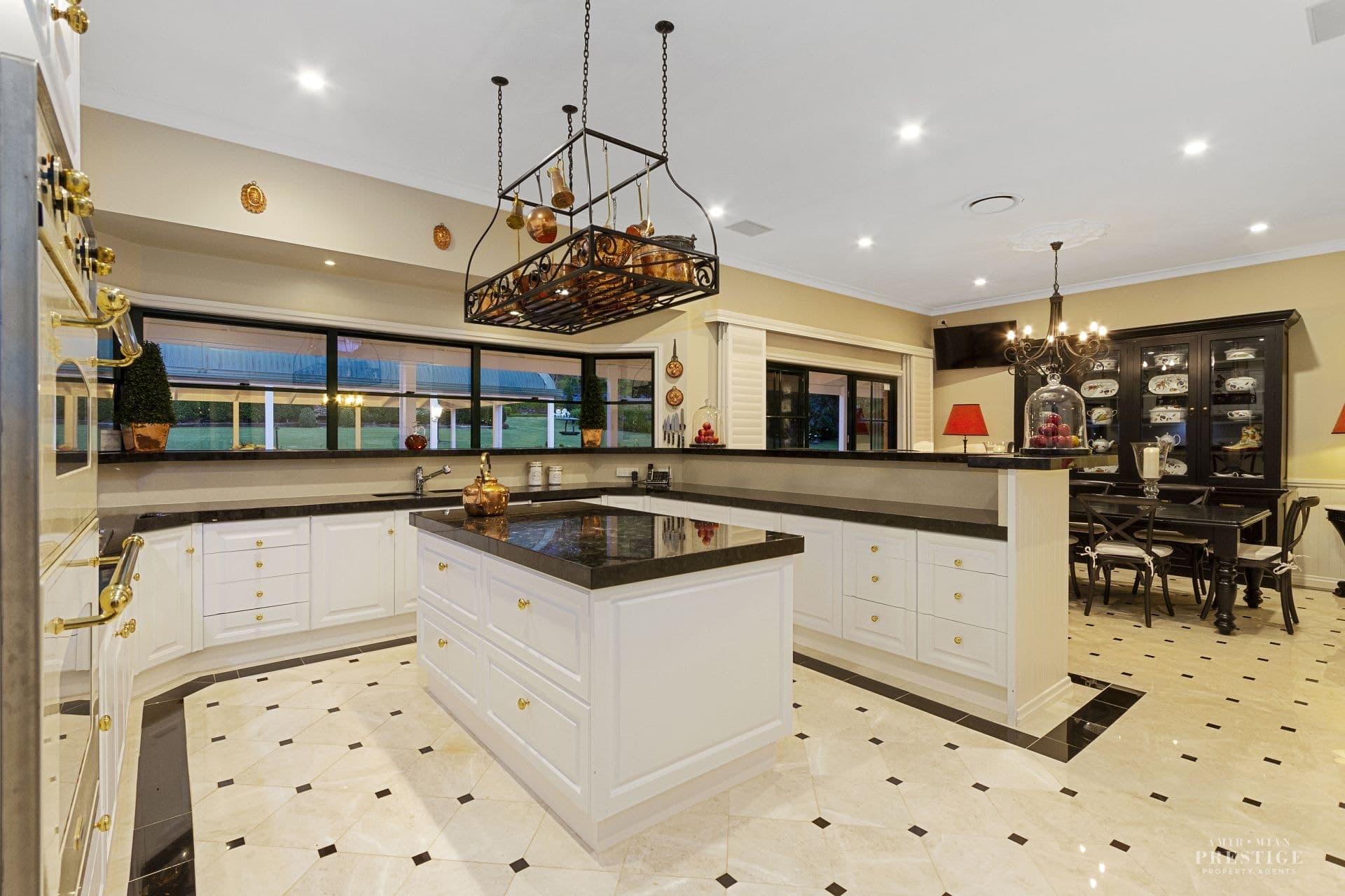 38-42 Yuulong Road, Tamborine Mountain - Thumbnail 5