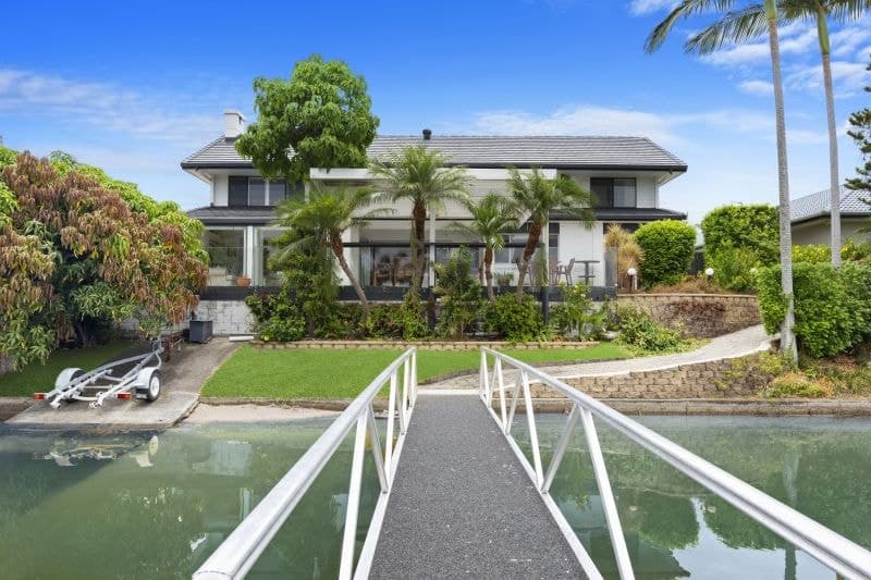 36 Jaguar Drive, Bundall - Thumbnail 3