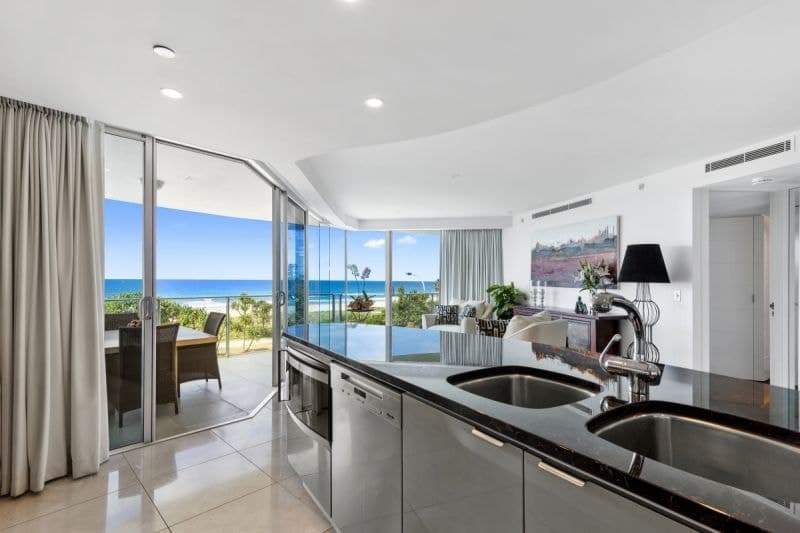 4/59-61 Broadbeach Boulevard, Broadbeach - Thumbnail 4