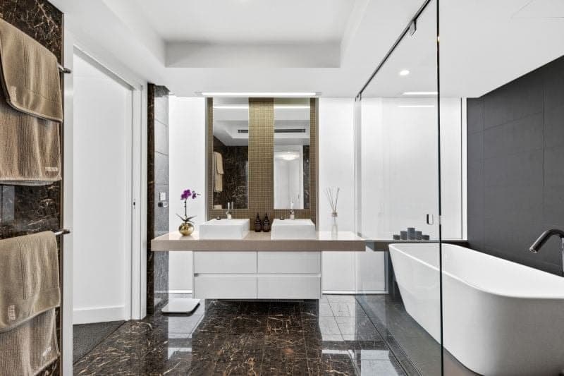 4/59-61 Broadbeach Boulevard, Broadbeach - Thumbnail 8