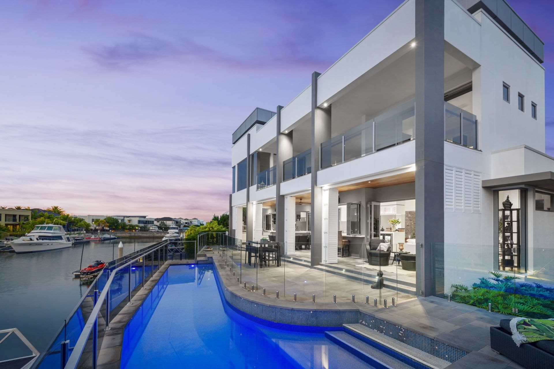9 Kensington Mews, Sovereign Islands - Thumbnail 3