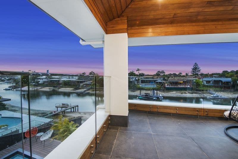 7 Conifer Crescent, Broadbeach Waters - Thumbnail 4