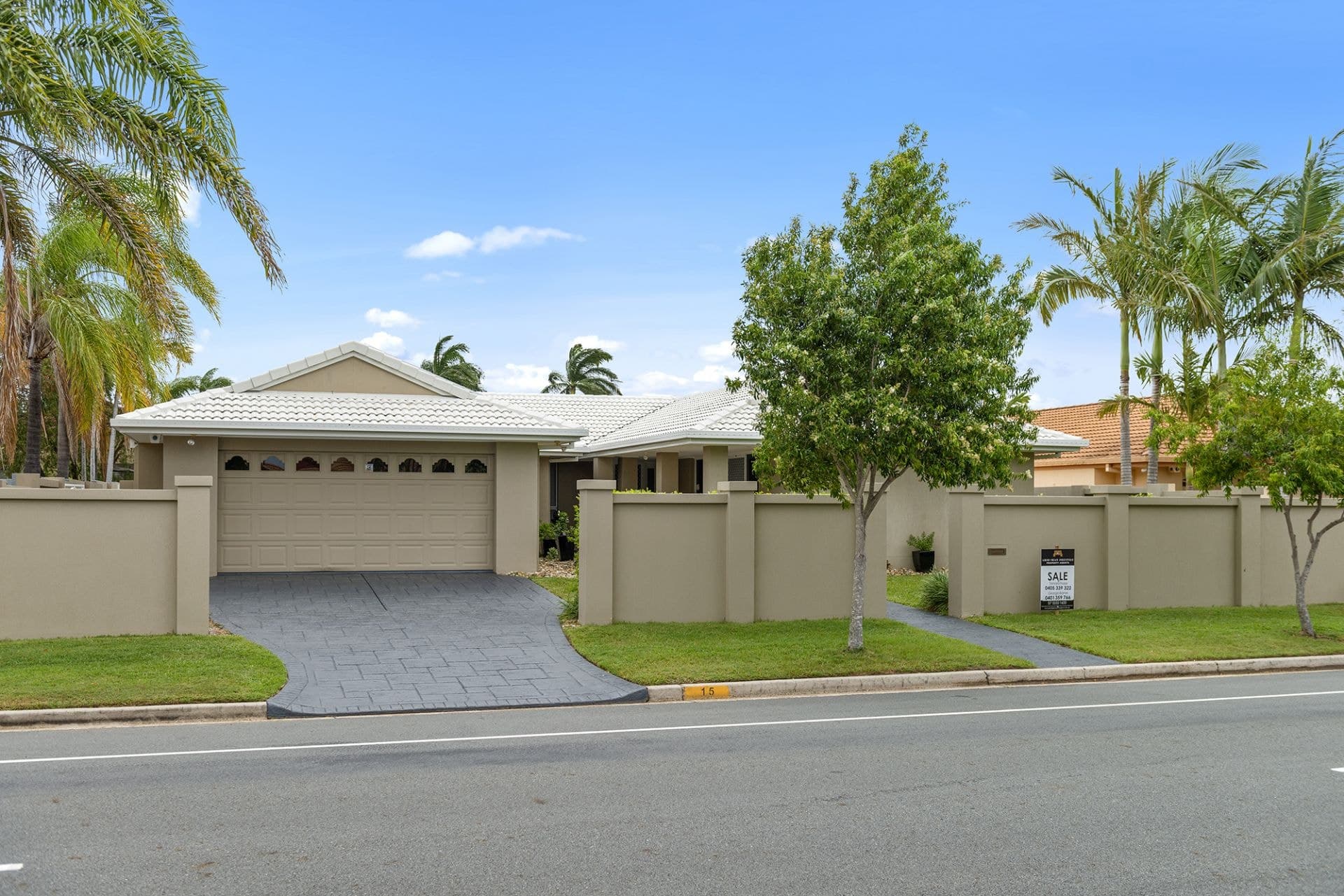 15 Edinburgh Road, Benowa Waters - Thumbnail 3
