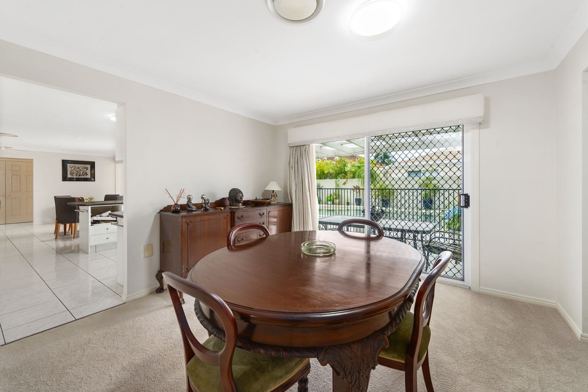 15 Edinburgh Road, Benowa Waters - Thumbnail 7