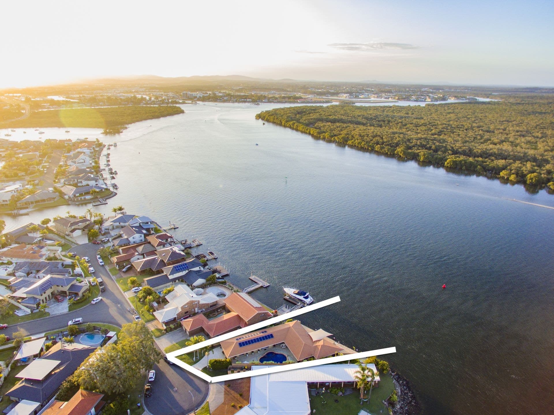 3 Beardsley Court, Paradise Point - Thumbnail 5