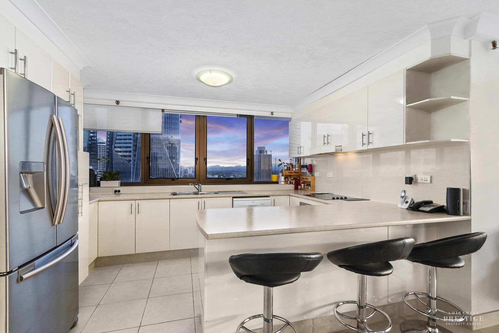 18D/4 Old Burleigh Road, Surfers Paradise - Thumbnail 6
