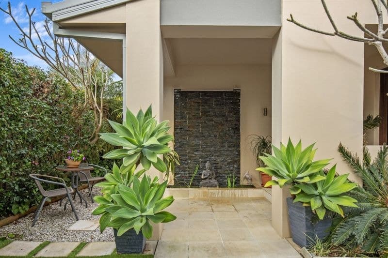 13 Richmond Avenue, Bundall - Thumbnail 6