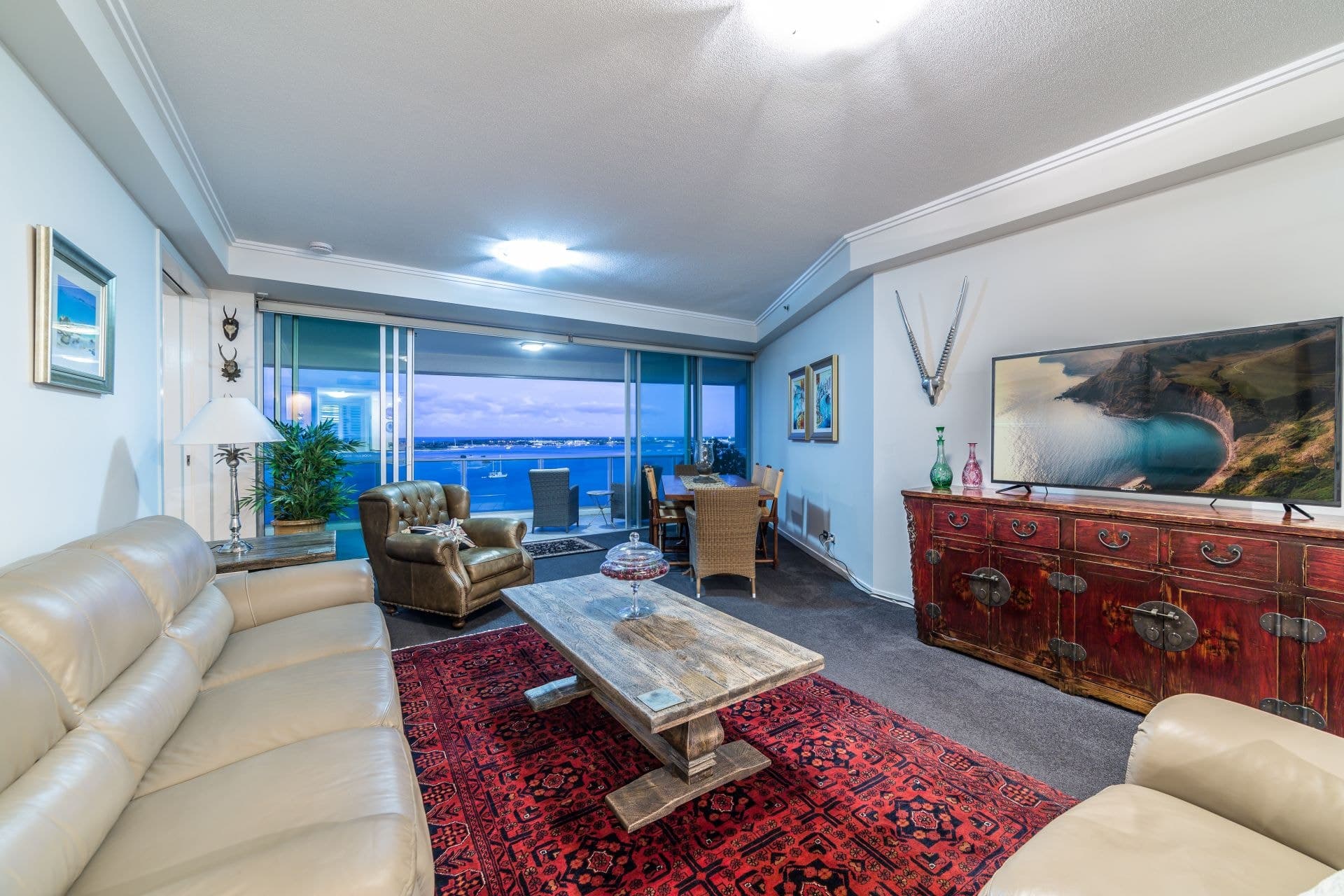 1005/300 Marine Parade, Labrador - Thumbnail 4