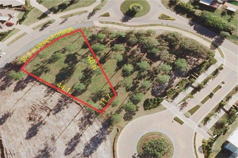 3103 Forest Hills Drive, Sanctuary Cove - Thumbnail 4