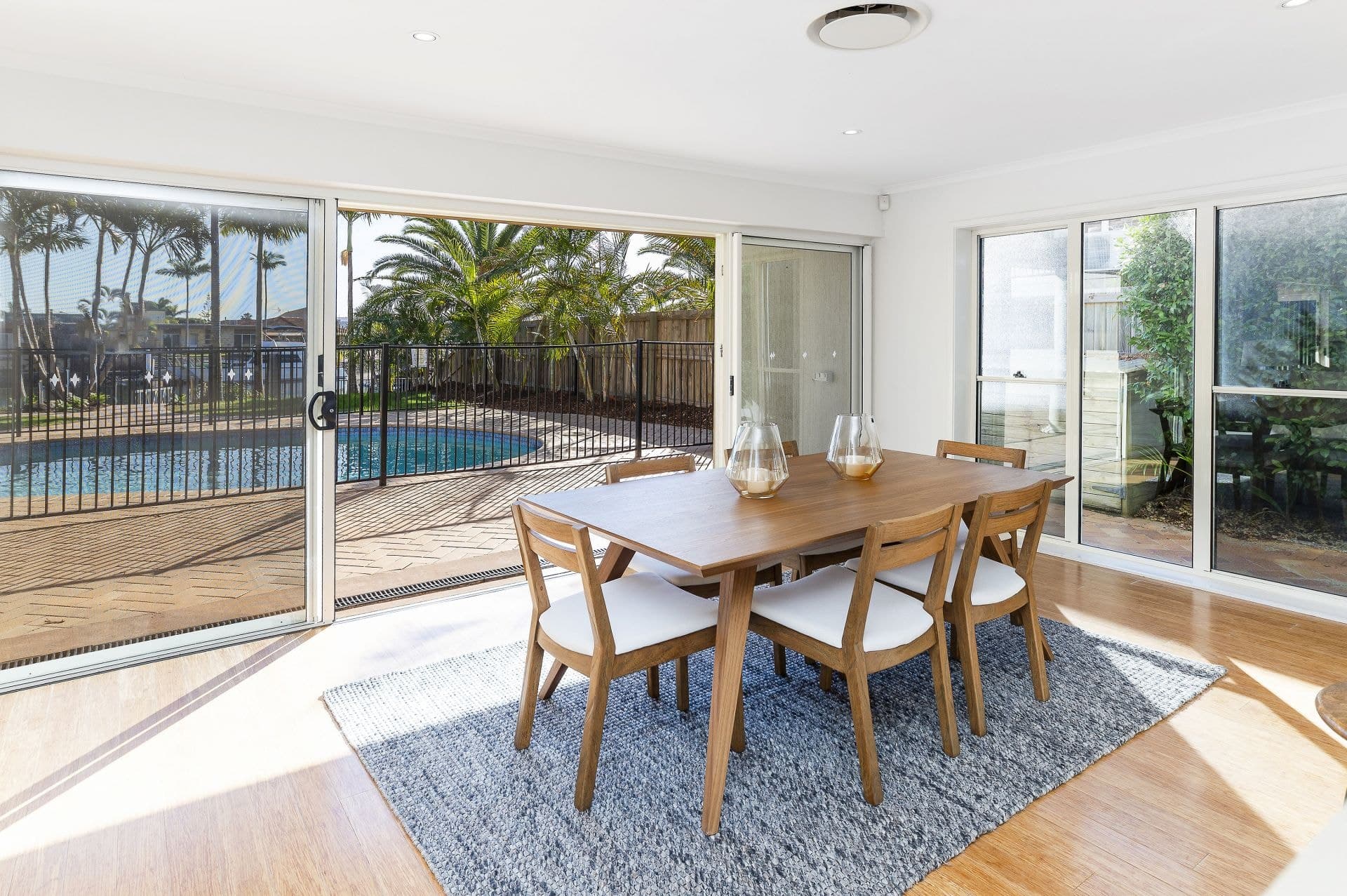 9 Salamau Street, Runaway Bay - Thumbnail 5