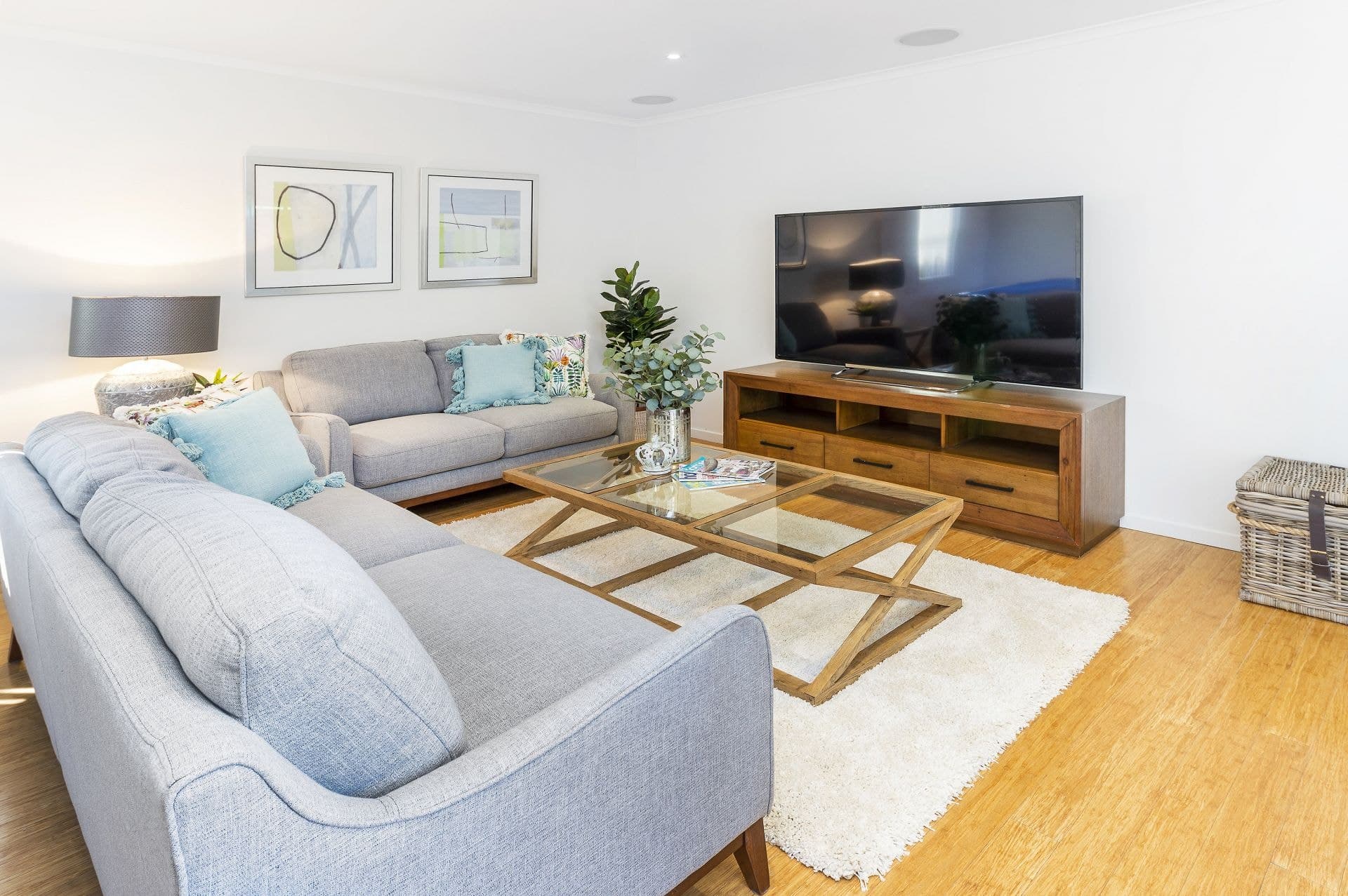 9 Salamau Street, Runaway Bay - Thumbnail 6