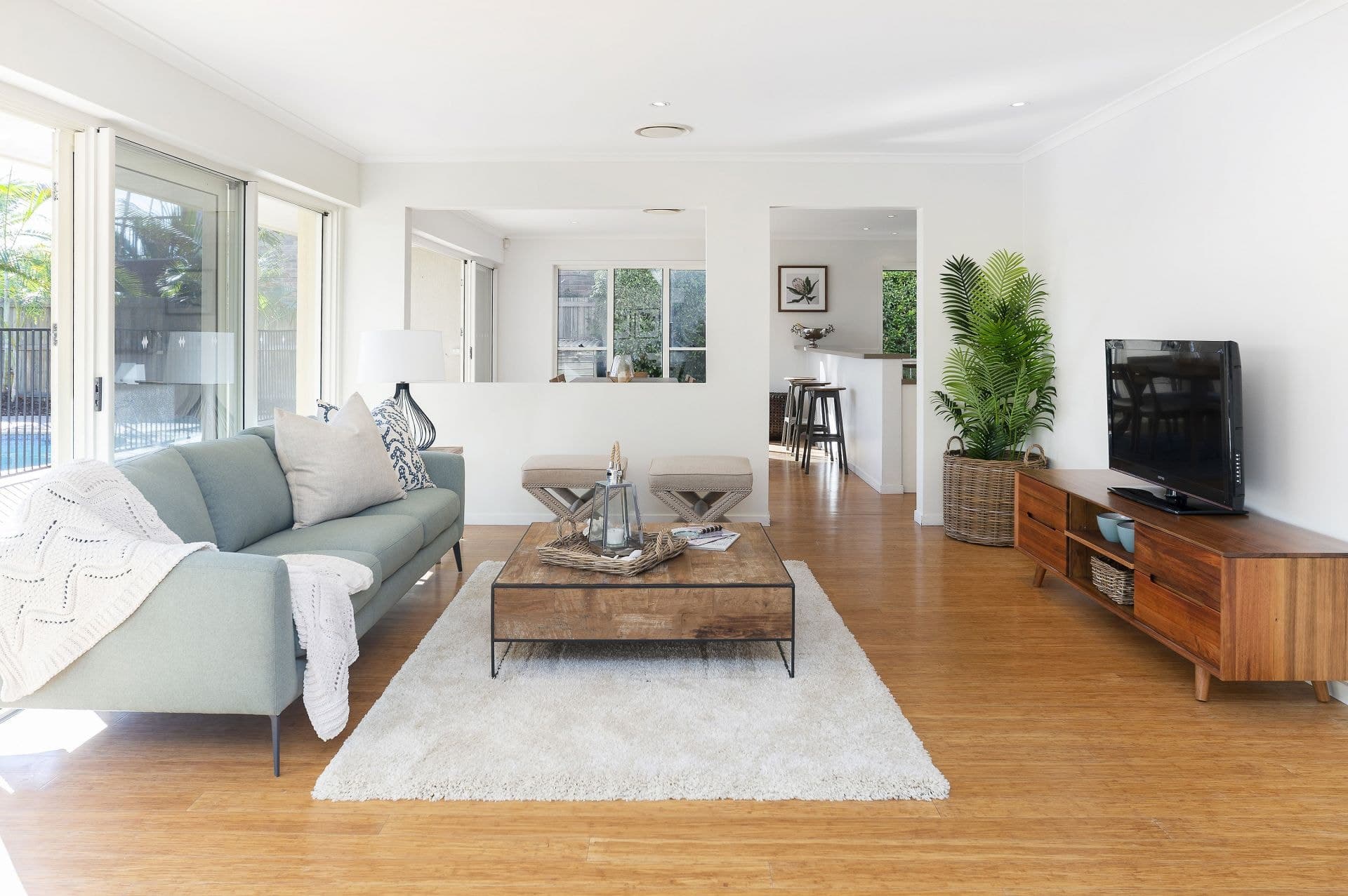 9 Salamau Street, Runaway Bay - Thumbnail 7