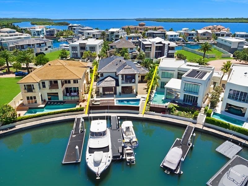 23 Royal Albert Crescent, Sovereign Islands - Thumbnail 3