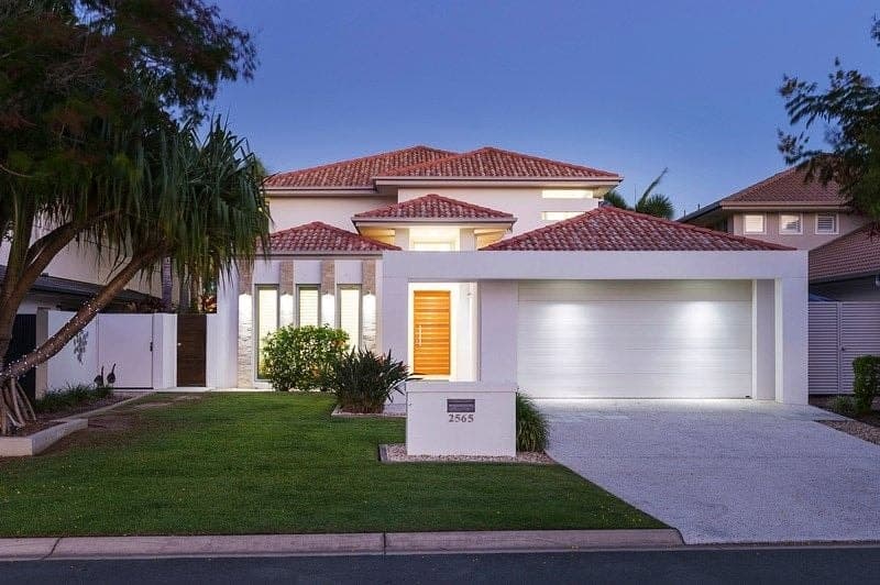 2565 Cressbrook Drive, Hope Island - Image 1
