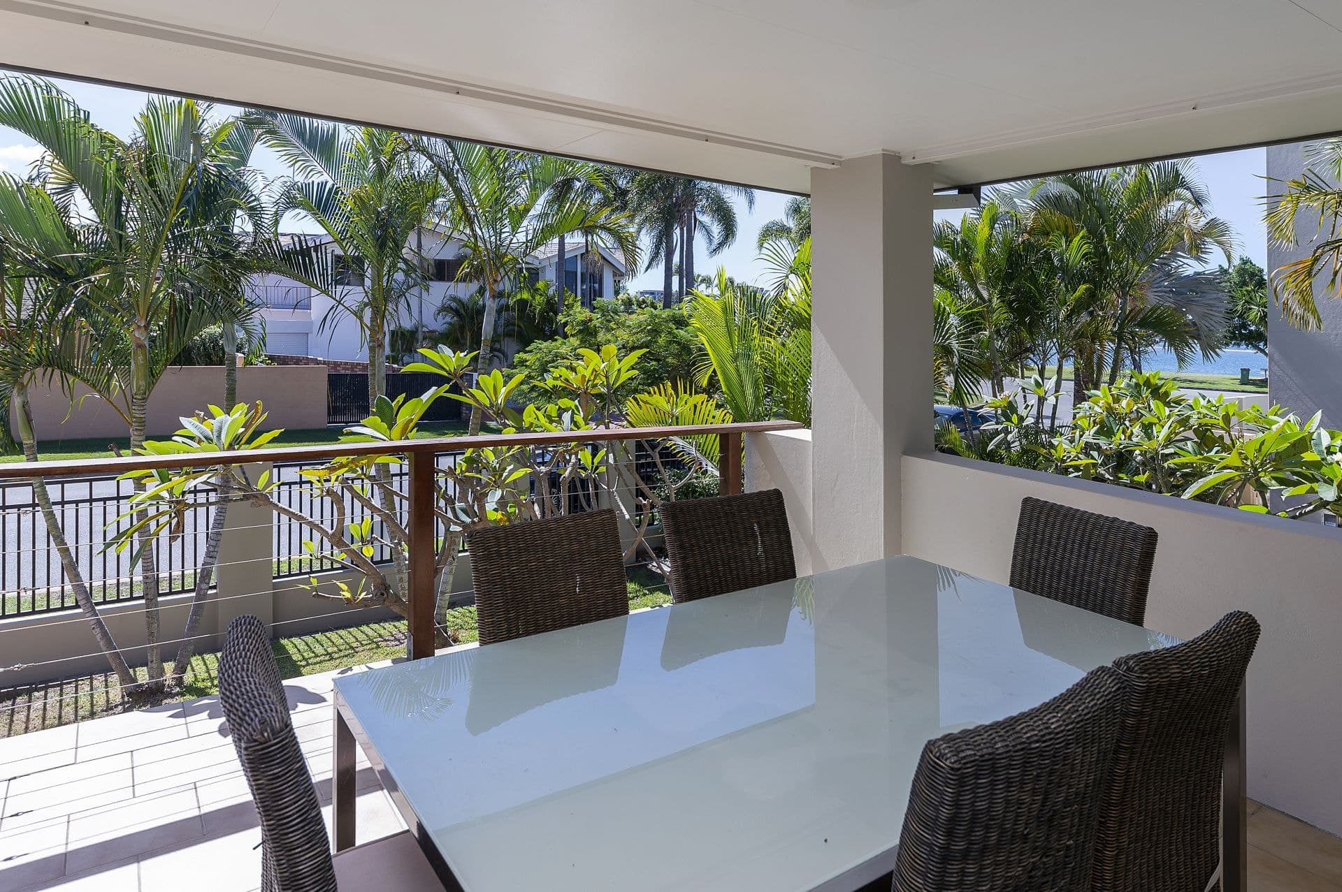 6 Dirk Hartog Place, Hollywell - Thumbnail 5