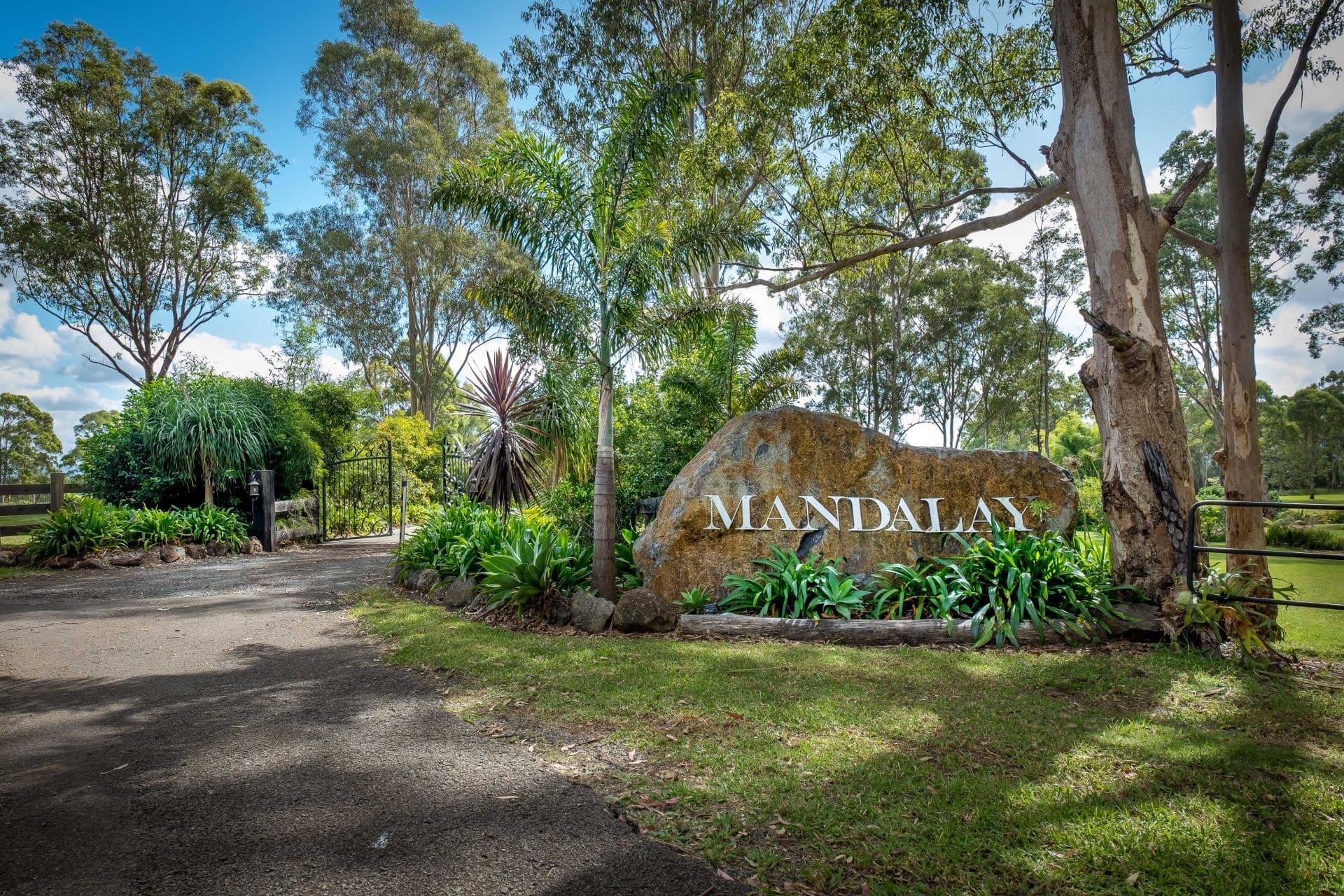 905E Main Western Road, Tamborine Mountain - Thumbnail 2