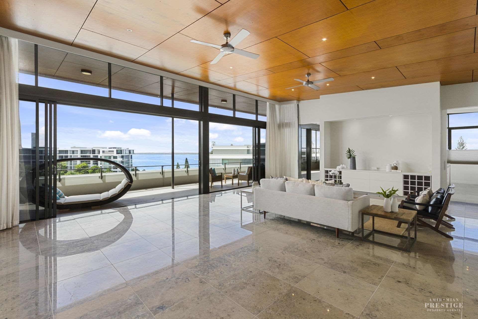 3601/323 Bayview Street, Hollywell - Thumbnail 3