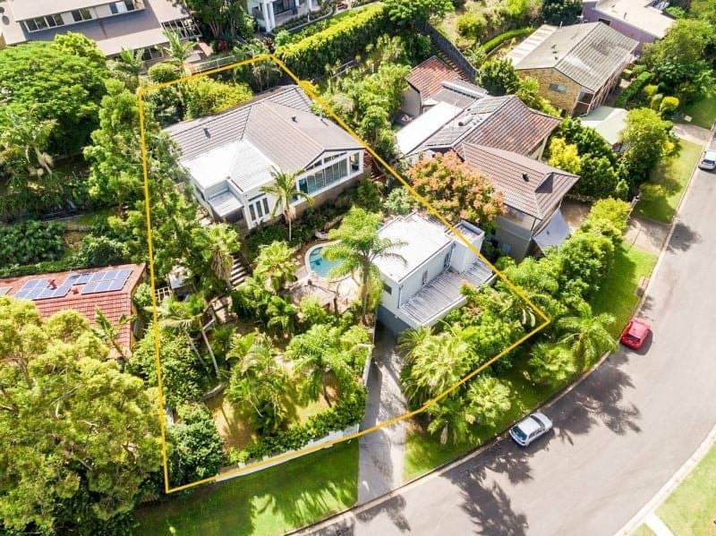 15 Milparinka Terrace, Ashmore - Thumbnail 2