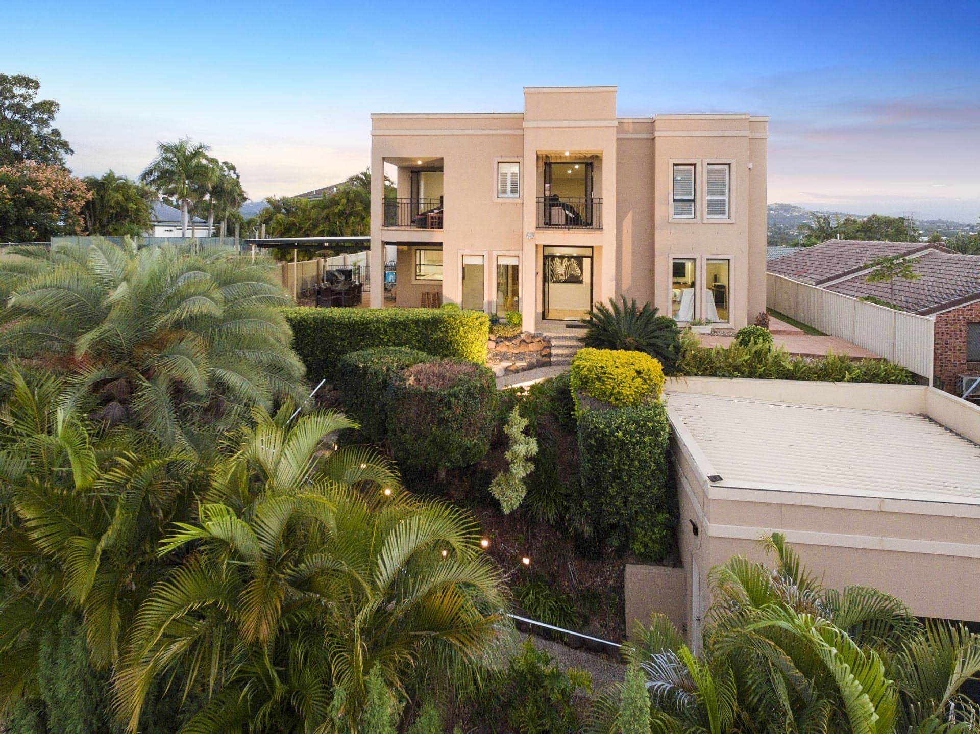 21 Amethyst Court, Carrara - Thumbnail 2