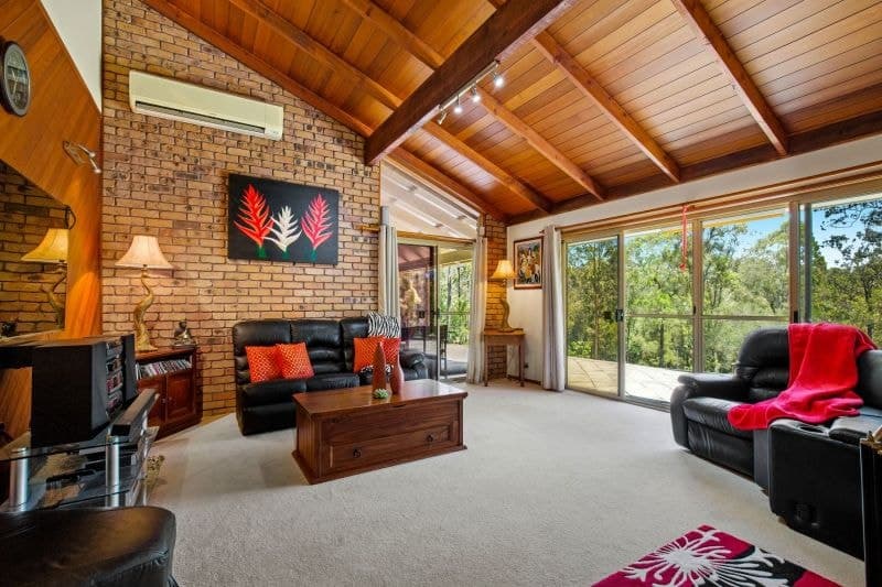 8 Zimmerman Court, Gilston - Thumbnail 5