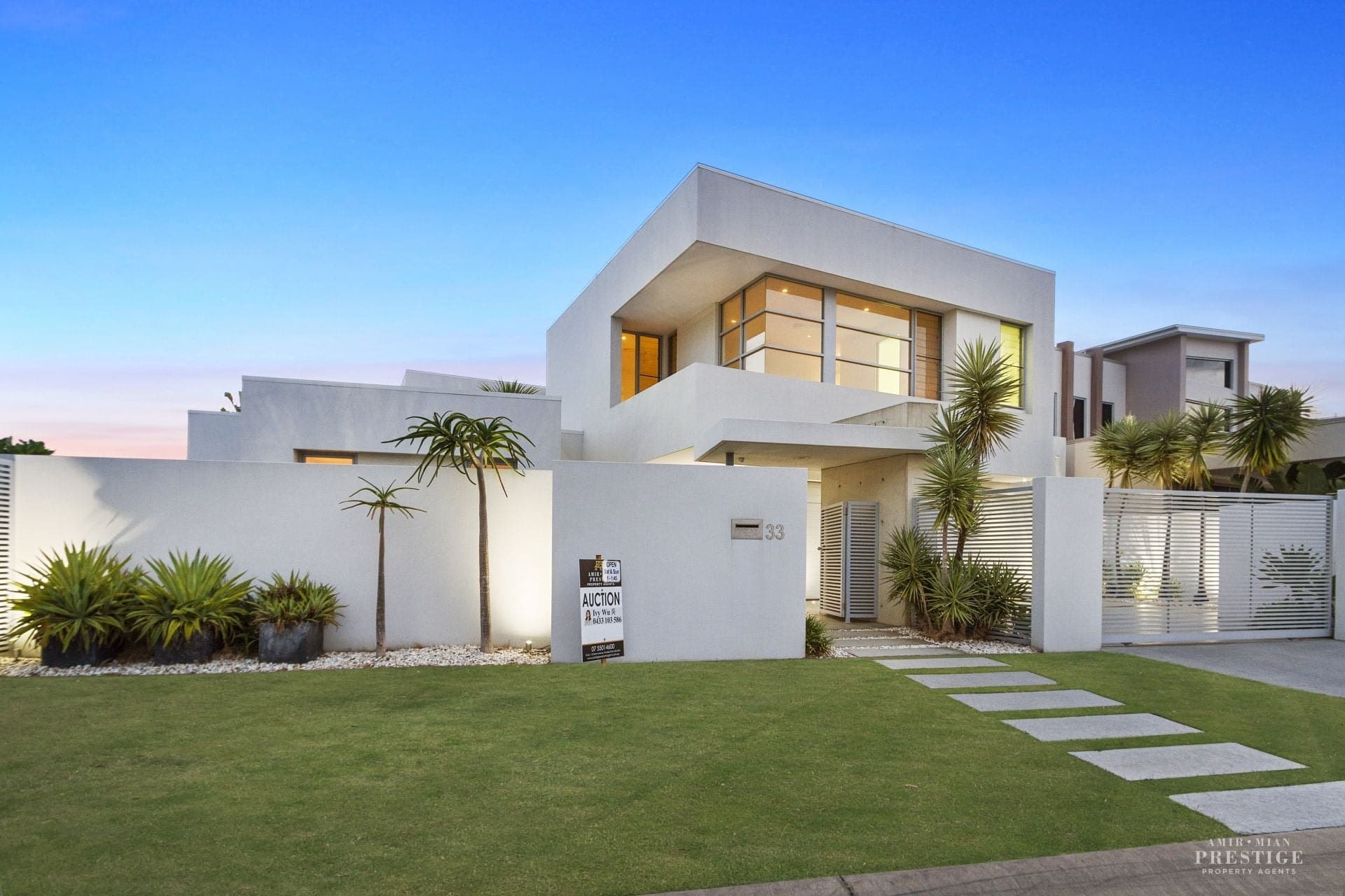 33 Knightsbridge Parade East, Sovereign Islands - Thumbnail 2