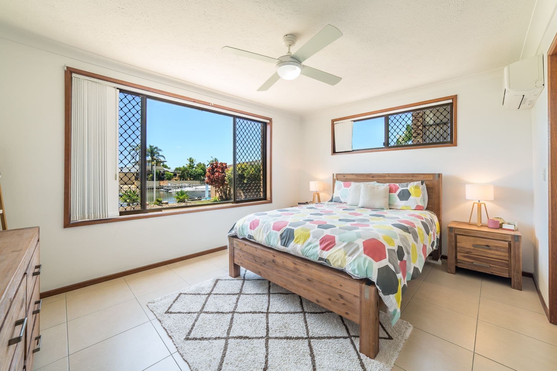 101 Bayview Street, Runaway Bay - Thumbnail 6