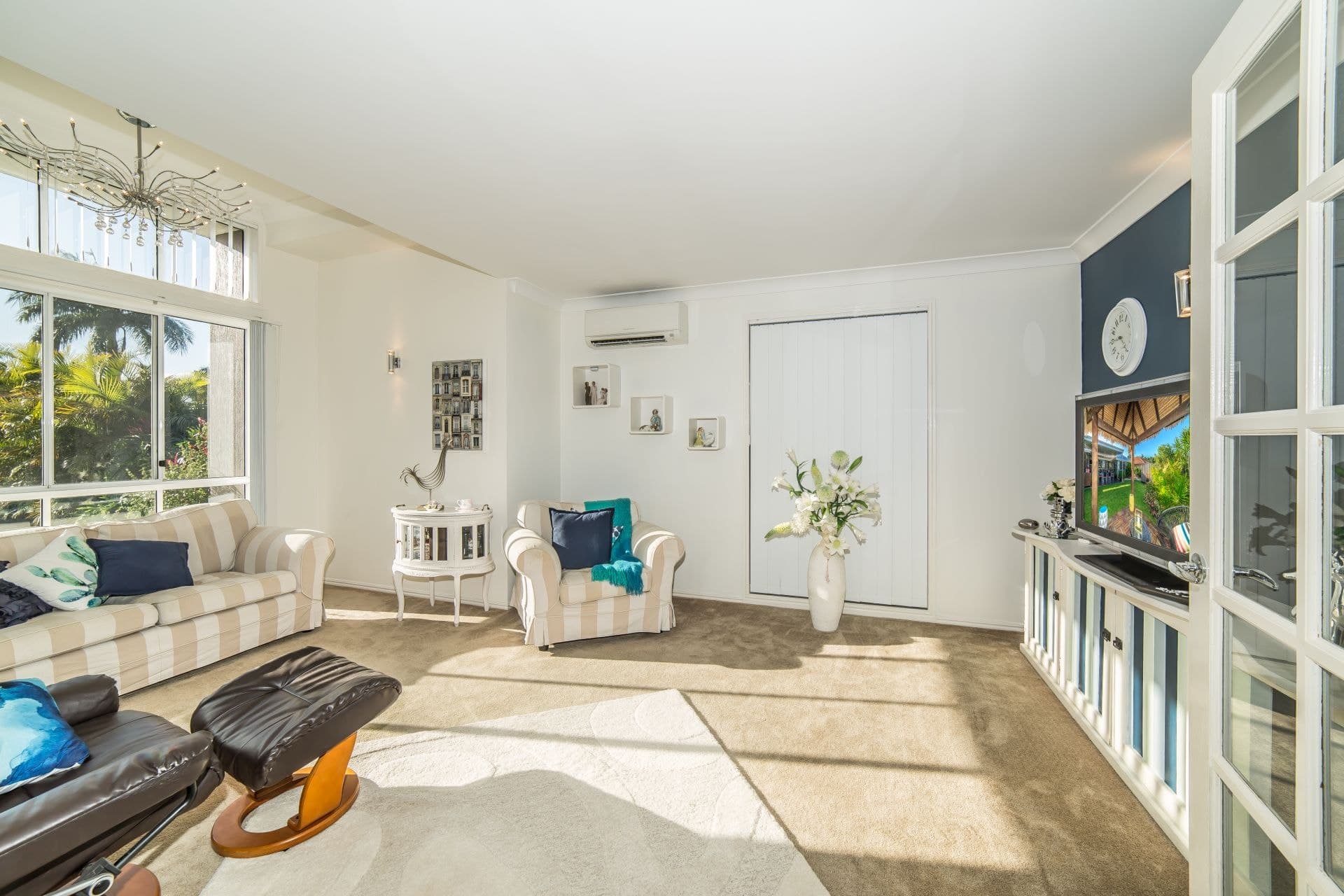 5 Ballybunyon Crescent, Hope Island - Thumbnail 6