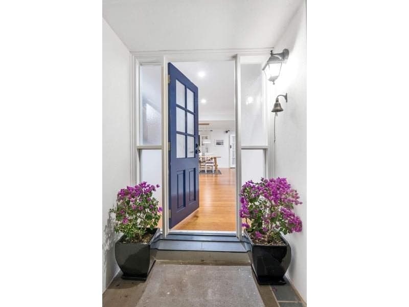 16 Yacht Street, Southport - Thumbnail 5