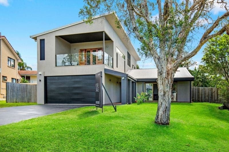 47 Horizon Avenue, Ashmore - Thumbnail 2