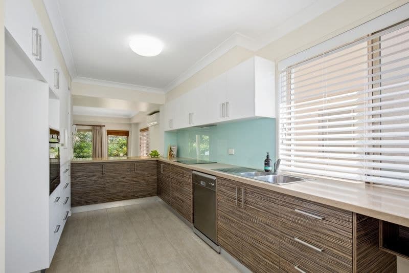 24/5 Bronberg Court, Southport - Thumbnail 3