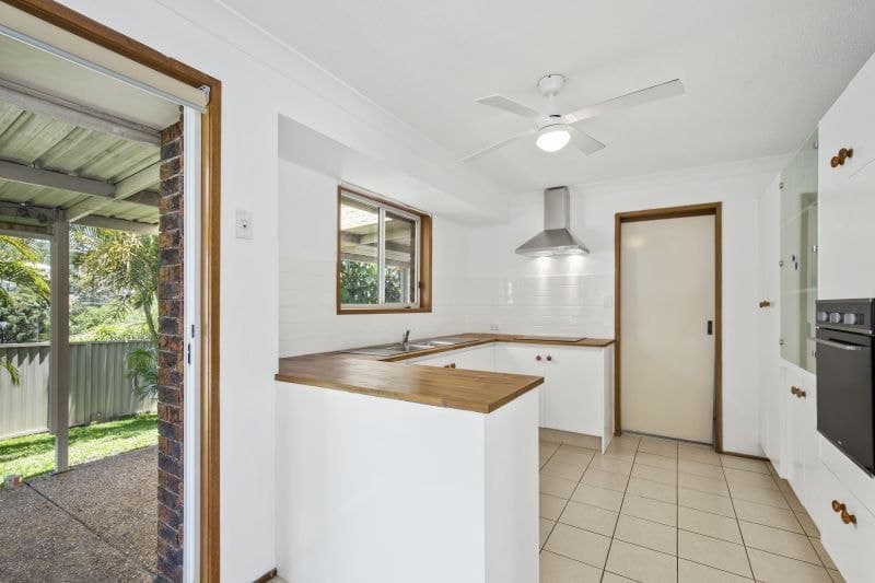 112 Pappas Way, Carrara - Thumbnail 8