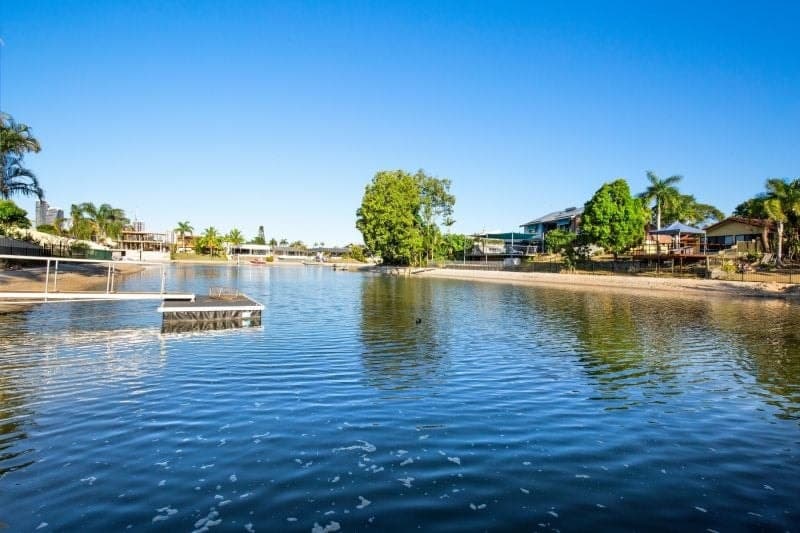 3 Aroona Avenue, Broadbeach Waters - Thumbnail 7