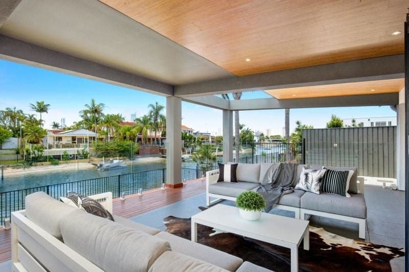 5 Alvarado Court, Broadbeach Waters - Thumbnail 2
