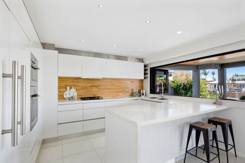 5 Alvarado Court, Broadbeach Waters - Thumbnail 8