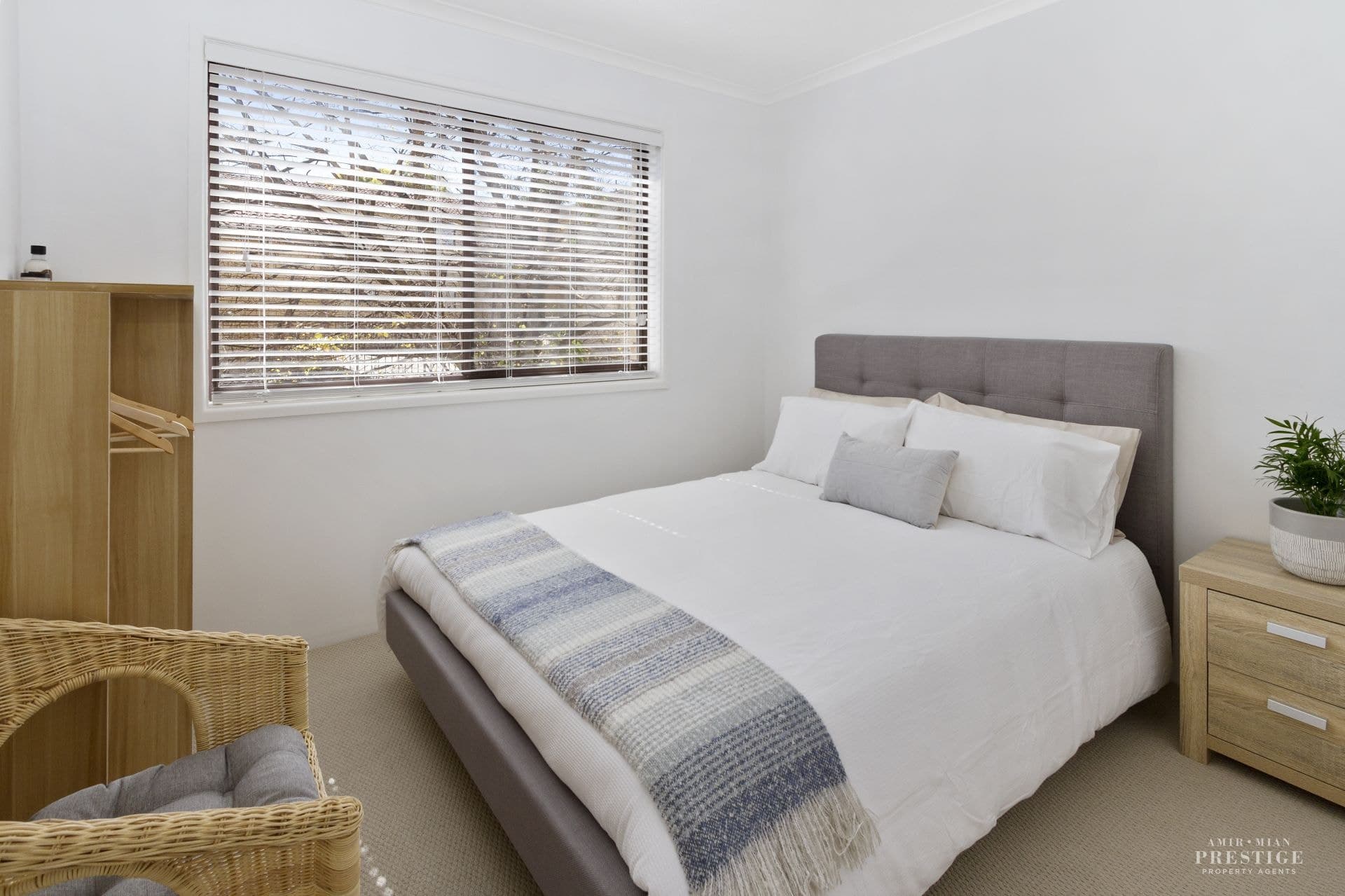 7/9 Bradford Street, Labrador - Thumbnail 7