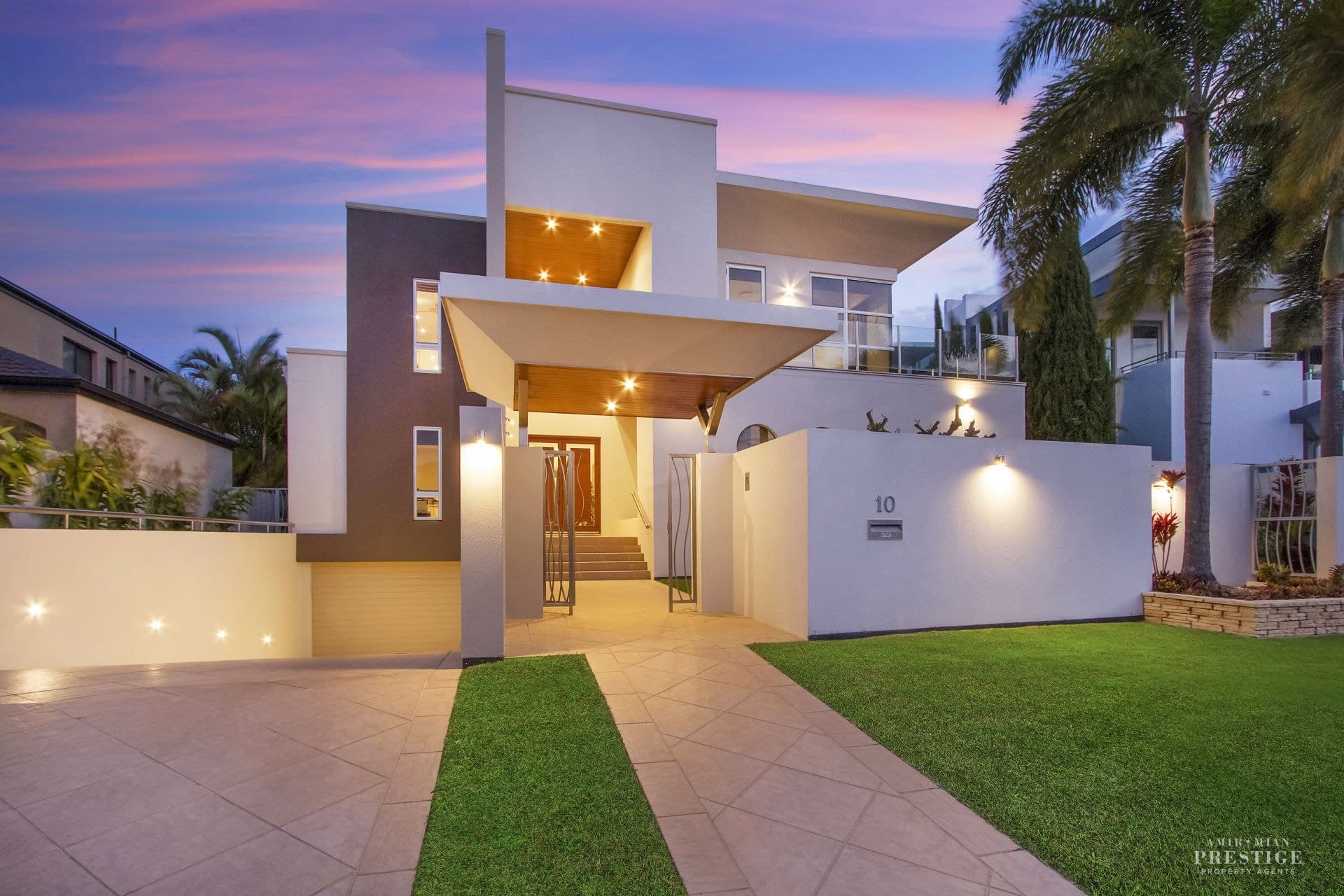 10 Knightsbridge Parade West, Sovereign Islands - Thumbnail 3
