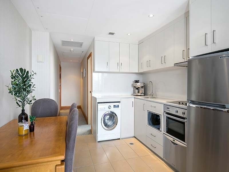 501/2807 Gold Coast Highway, Surfers Paradise - Thumbnail 3