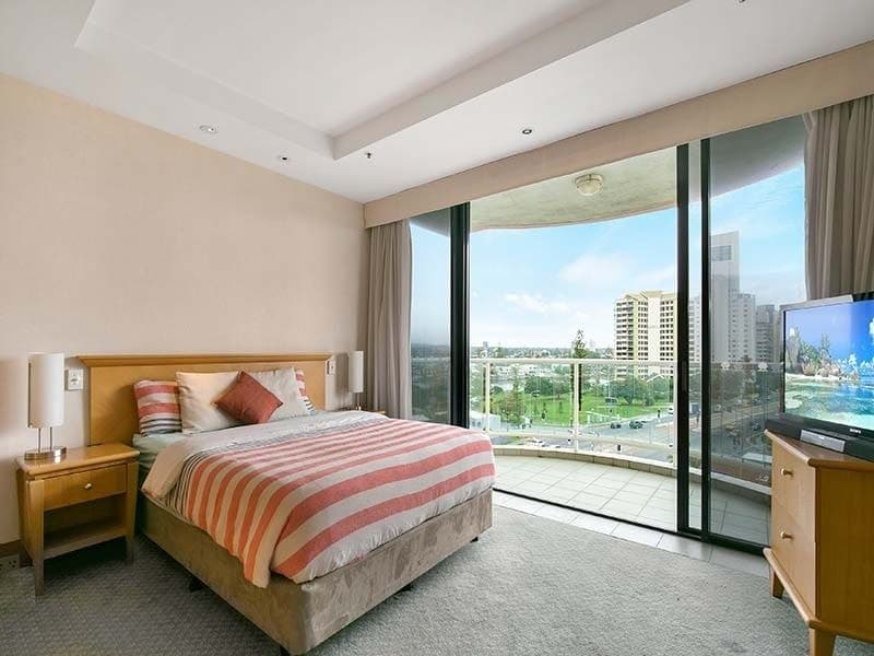 501/2807 Gold Coast Highway, Surfers Paradise - Thumbnail 5