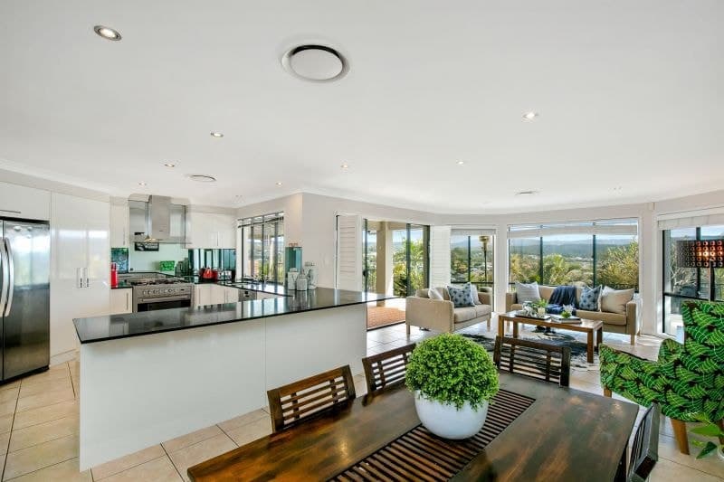 18 Salvado Drive, Pacific Pines - Thumbnail 8