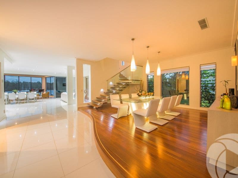 5250-5252 Marine Drive North, Sanctuary Cove - Thumbnail 7