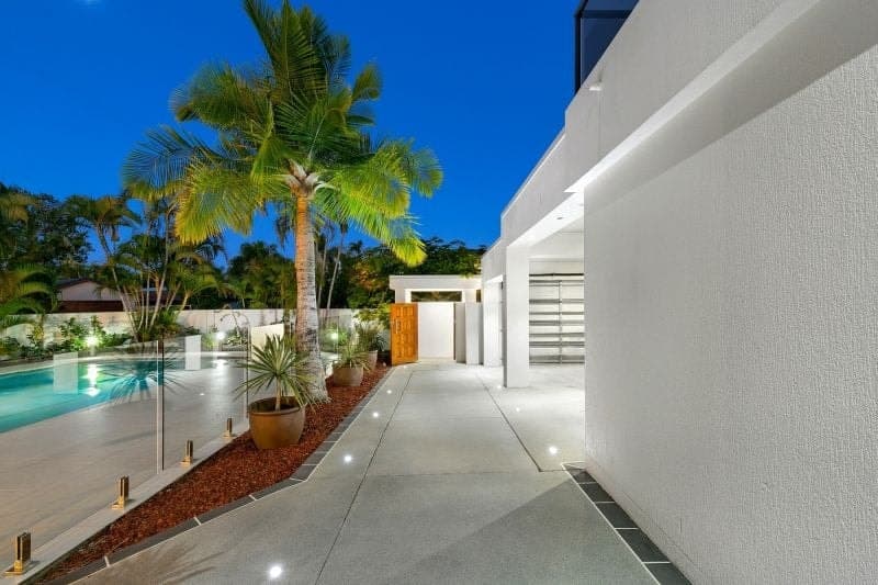 12 Larne Avenue, Sorrento - Thumbnail 2